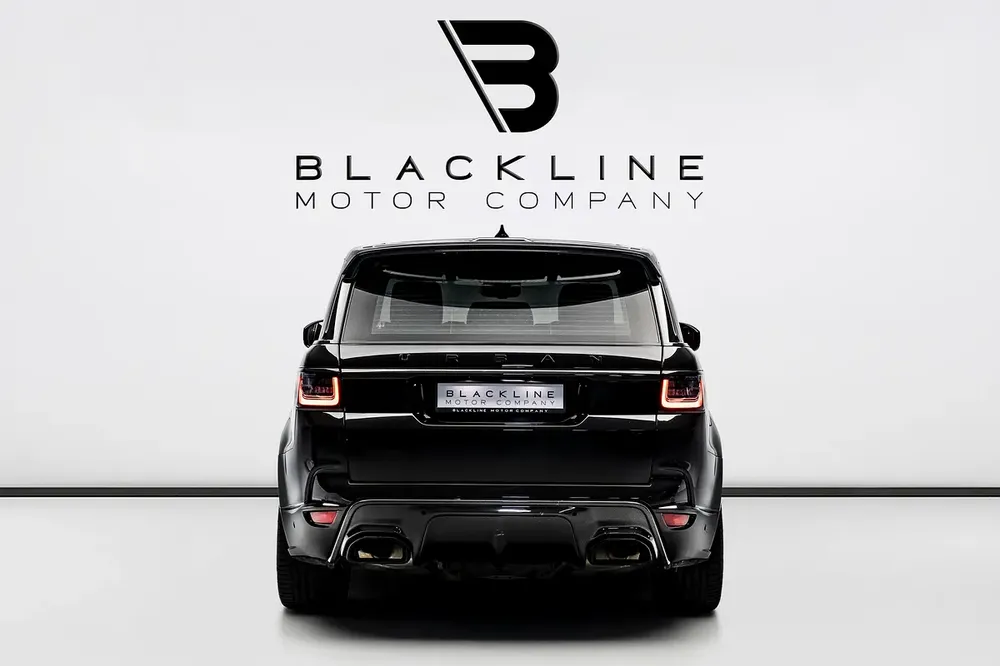 SUMMER STARTS NOW | EXCLUSIVE DEAL BY BLACKLINE, 2022 Range Rover Sport HST, 1 Year Warranty, GCC - Image 4