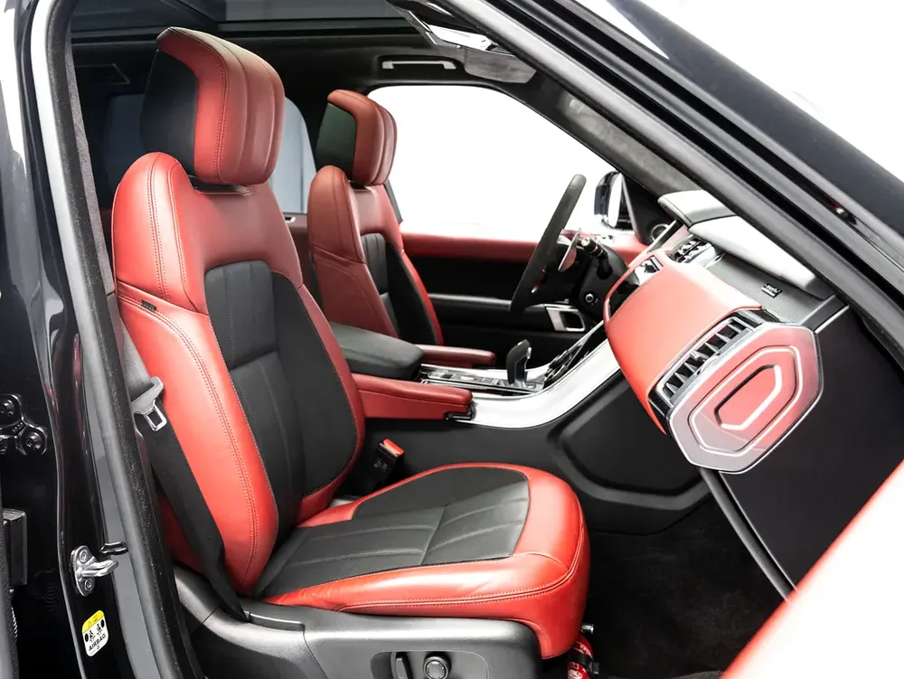 SUMMER STARTS NOW | EXCLUSIVE DEAL BY BLACKLINE, 2022 Range Rover Sport HST, 1 Year Warranty, GCC - Image 9