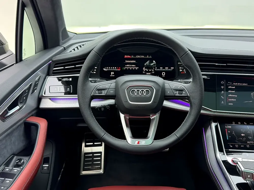 SQ7 PROGRESS S 4.0 TFSI QUATTRO | Warranty | Service - Image 11