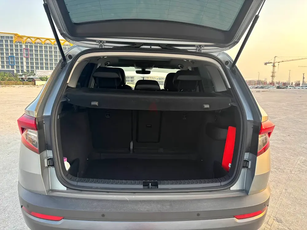 2021 Skoda Karoq Style Leather | GCC Specs | Low Mileage | Accident Free - Image 13