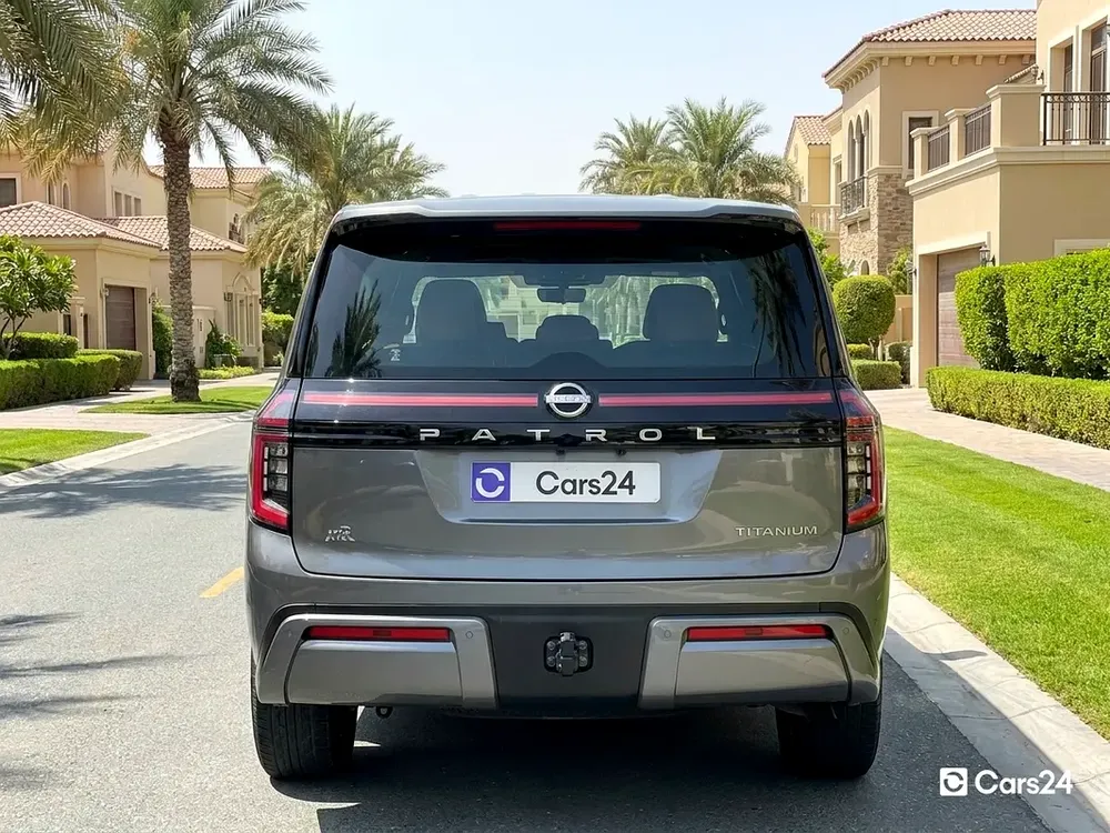 AED 4,103/m | 0 DP | Manufacturer Warranty | Service History | 30 Day Return | NISSAN PATROL 2025 - Image 4