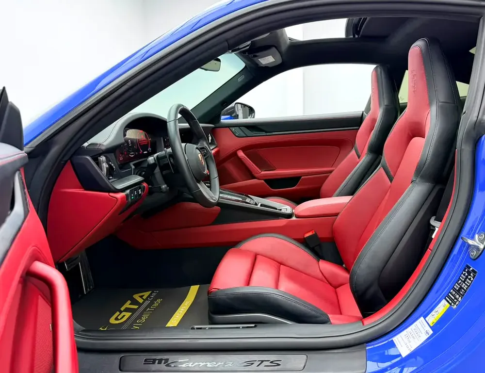 2025 Porsche 911 Carrera GTS, Porsche Warranty+Full Service History, Full PPF, GCC - Image 12