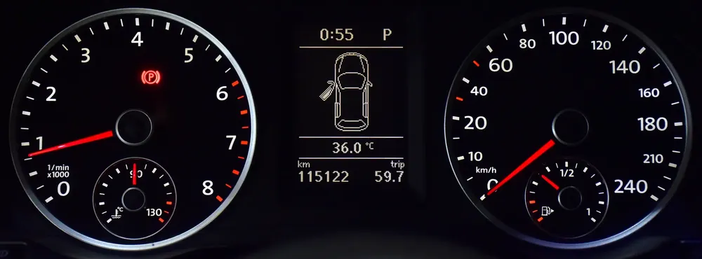 EXCELLENT DEAL for our Volkswagen Tiguan ( 2015 Model ) in Brown Color GCC Specs - Image 13