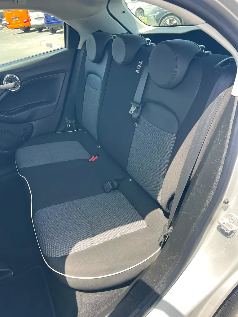 Fiat 500X Grand Opening Edition 2018 GCC Specs - Excellent Condition! - Image 16