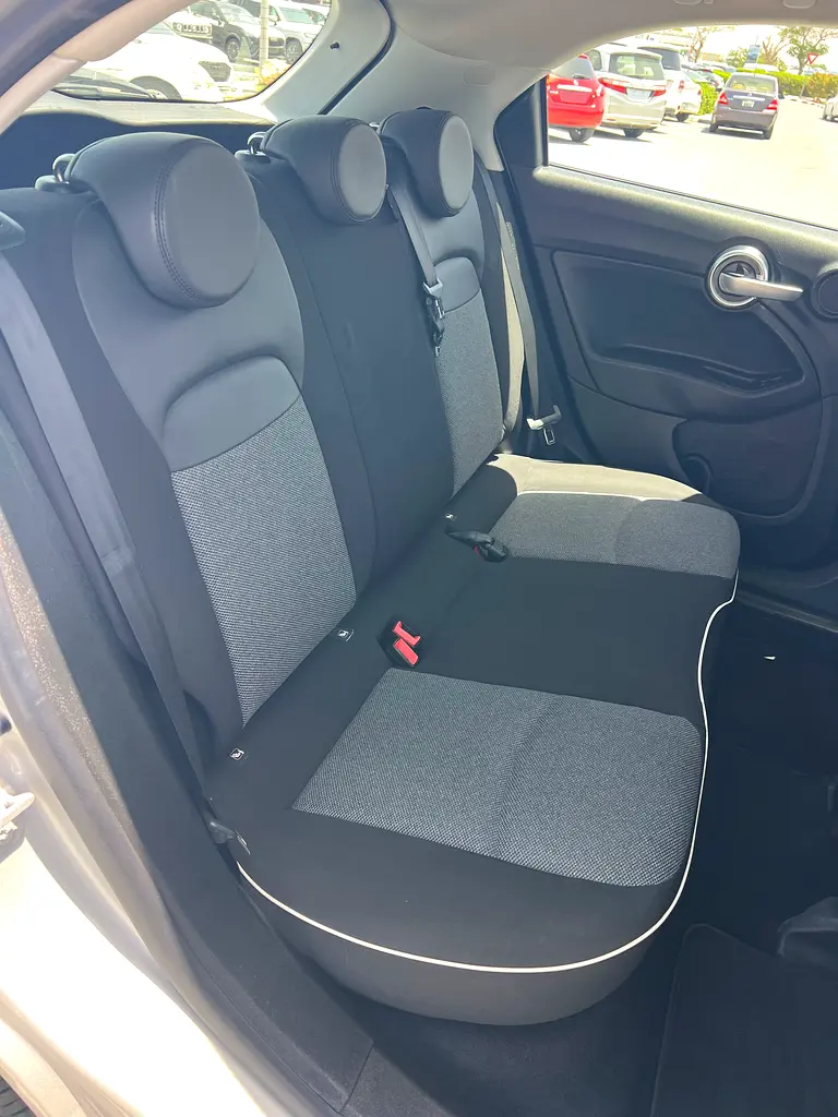 Fiat 500X Grand Opening Edition 2018 GCC Specs - Excellent Condition! - Image 18
