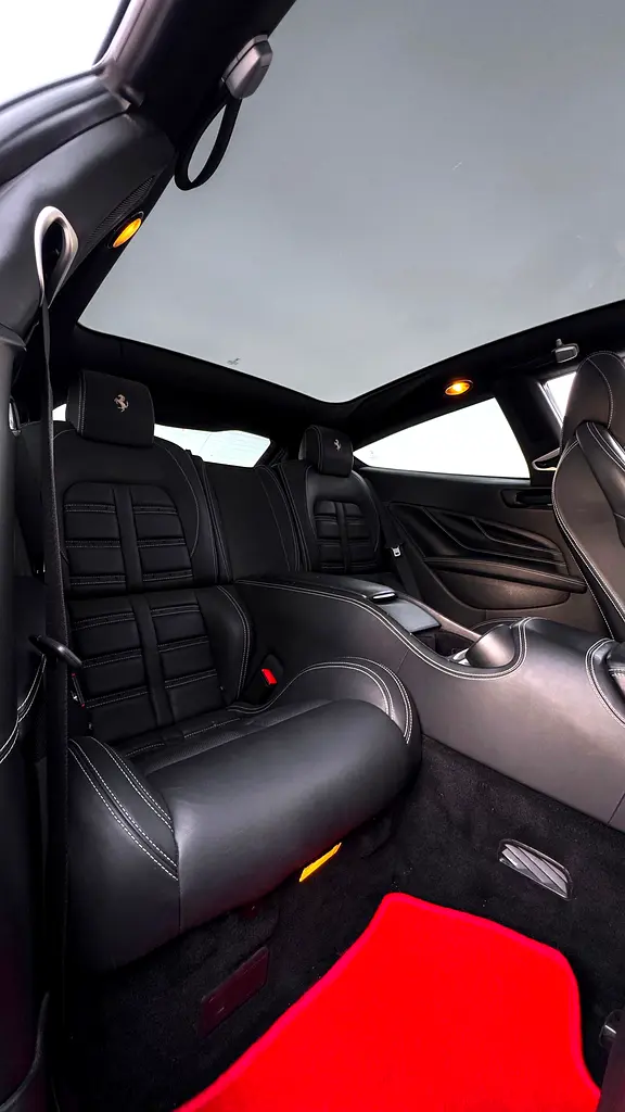 Ferrari FF GCC Specs - Service History - Image 17