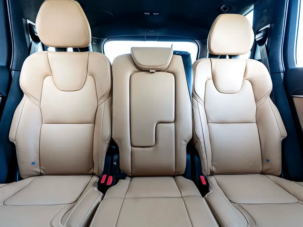 0% DOWN PAYMENT | THE MAY ADVANTAGE | FAMILY SUV | ZERO WAITLIST | XC90 ULTIMATE BRIGHT | WARRANTY - Image 18