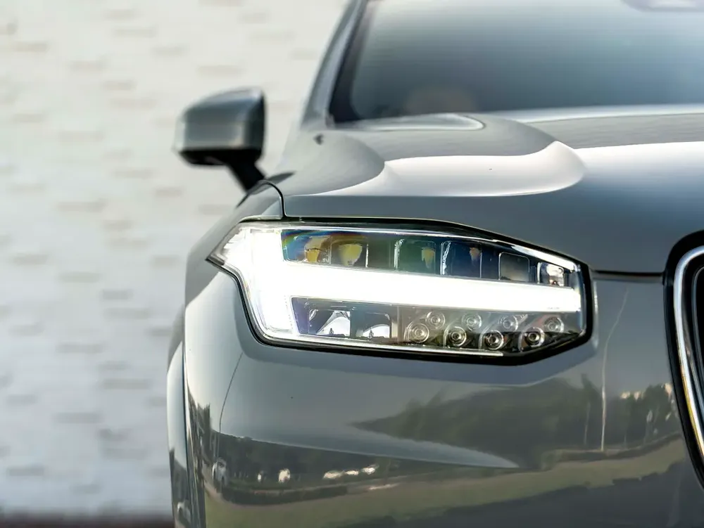 0% DOWN PAYMENT | THE MAY ADVANTAGE | FAMILY SUV | ZERO WAITLIST | XC90 ULTIMATE BRIGHT | WARRANTY - Image 7