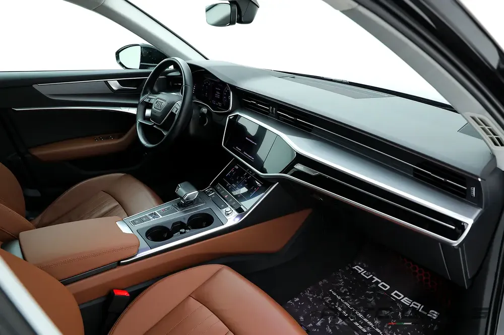 2023 Audi A6 40 TFSI S Tronic | GCC Specs | Executive Luxury Sedan | Clean Interior & Exterior - Image 10