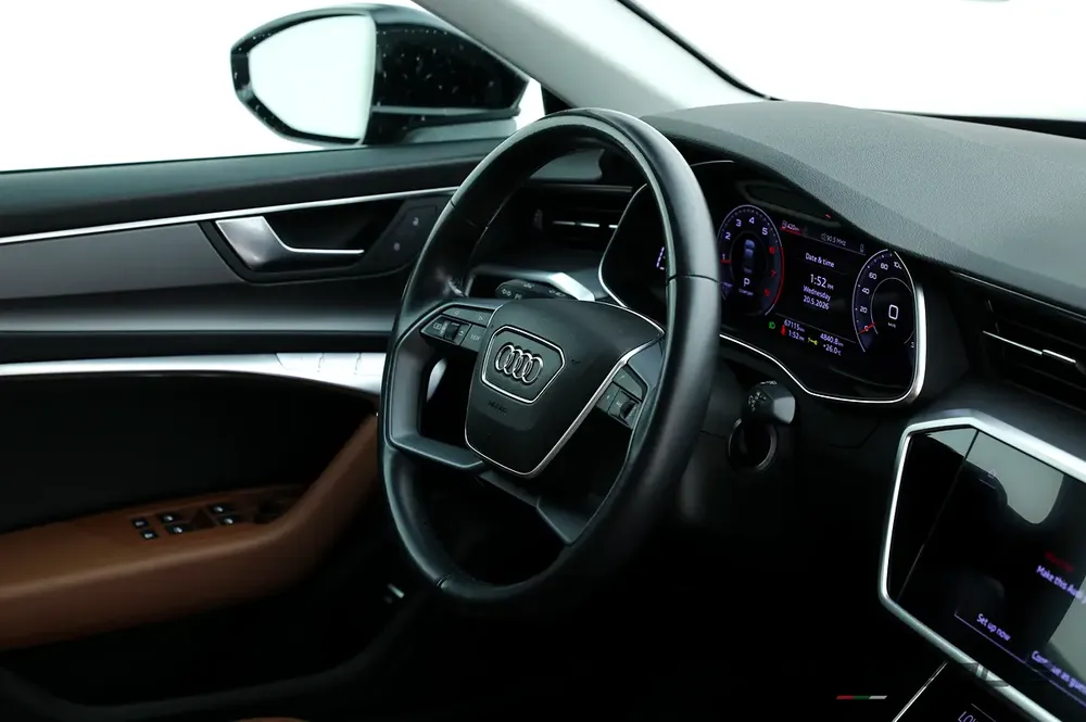 2023 Audi A6 40 TFSI S Tronic | GCC Specs | Executive Luxury Sedan | Clean Interior & Exterior - Image 12
