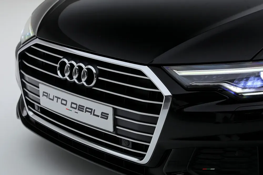 2023 Audi A6 40 TFSI S Tronic | GCC Specs | Executive Luxury Sedan | Clean Interior & Exterior - Image 7