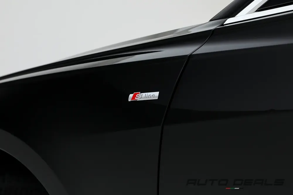 2023 Audi A6 40 TFSI S Tronic | GCC Specs | Executive Luxury Sedan | Clean Interior & Exterior - Image 8