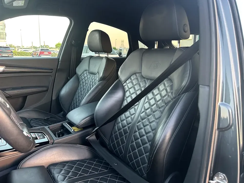 Pristine 2022 Audi SQ5 3.0 TFSI quattro S tronic - Japanese Specs - Image 10