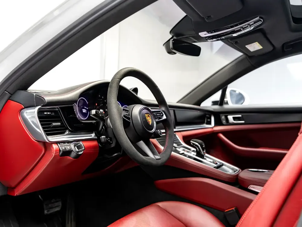 SUMMER STARTS NOW | EXCLUSIVE DEAL BY BLACKLINE, February 2027 Porsche Warranty, GCC - Image 10
