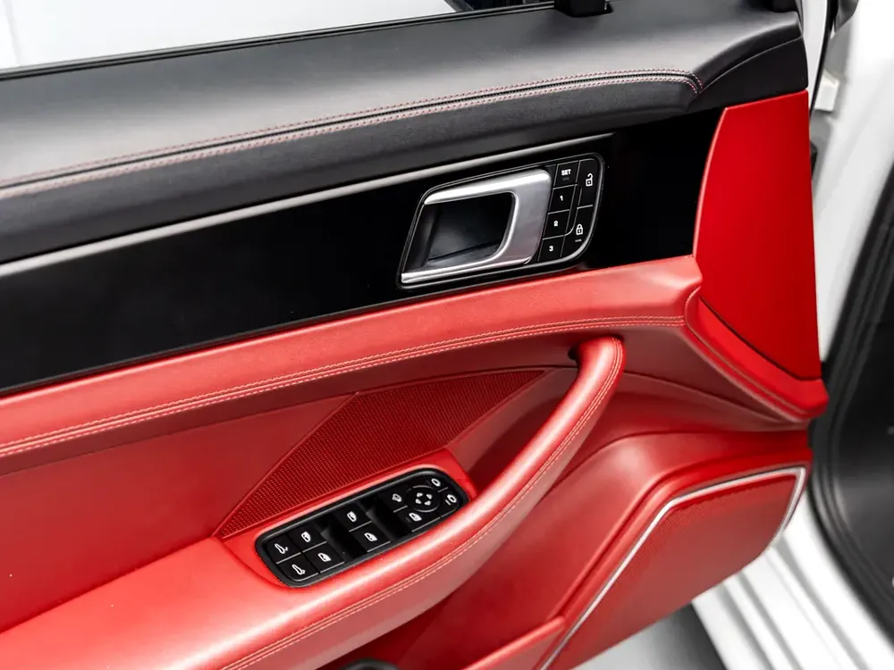 SUMMER STARTS NOW | EXCLUSIVE DEAL BY BLACKLINE, February 2027 Porsche Warranty, GCC - Image 19