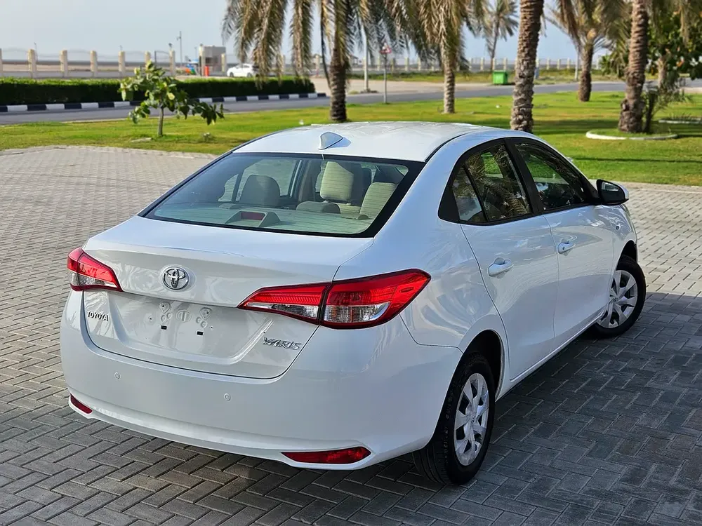 Toyota Yaris 2022 SE GCC MID Premium Condition Single Hand Driven Family Car - Image 16