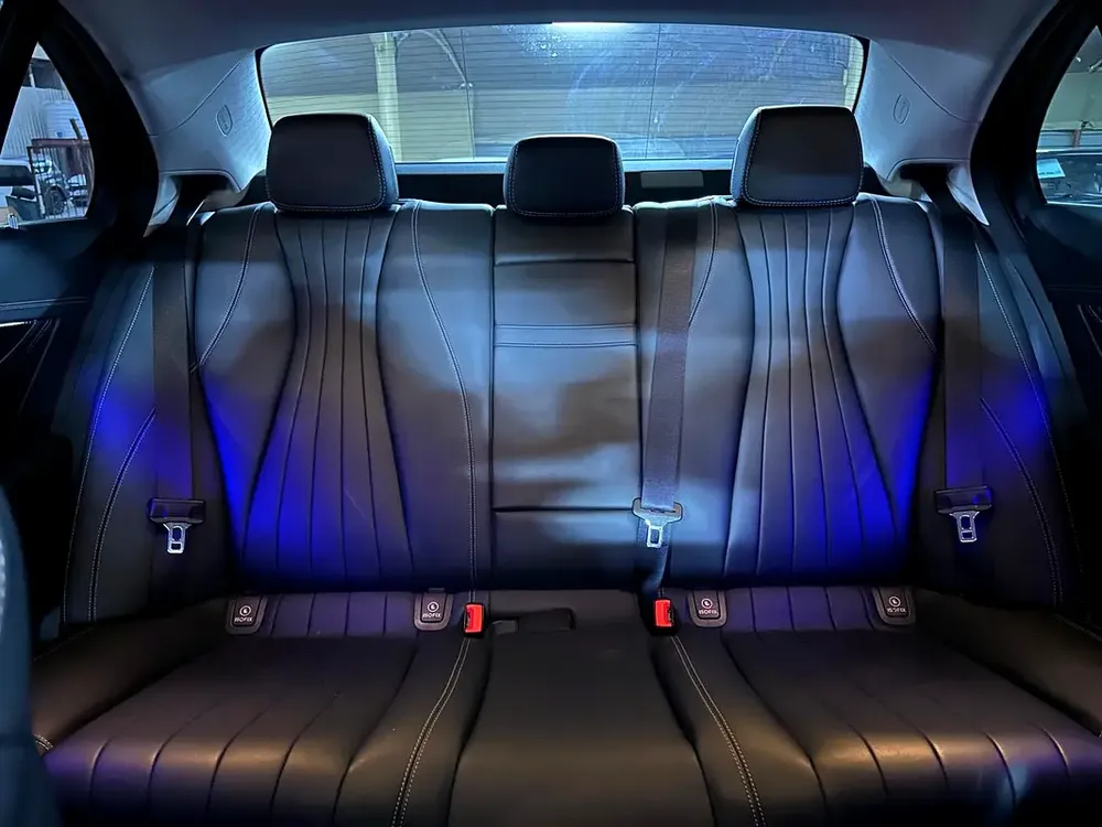 MERCEDES E-CLASS E400 2017 3.5L | BURMESTER SOUND SYSTEM | CARBON INTERIOR | DRIVING ASSISTANCE PACK - Image 19