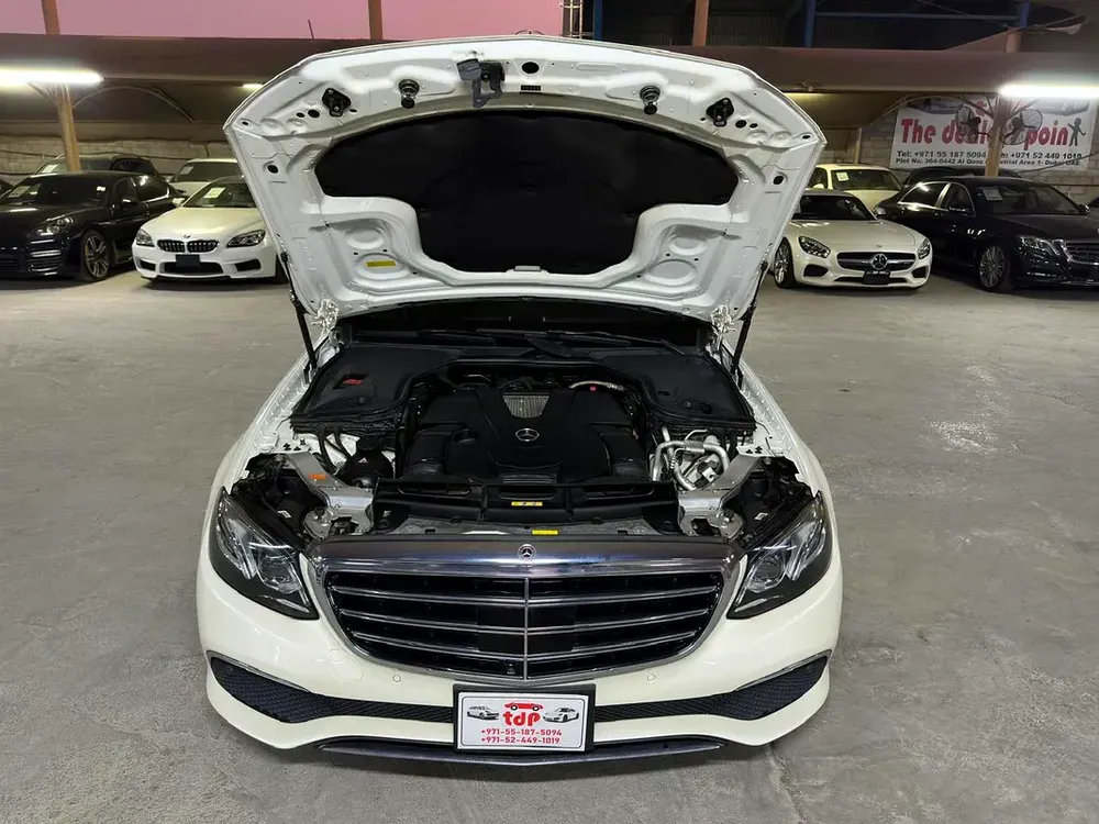 MERCEDES E-CLASS E400 2017 3.5L | BURMESTER SOUND SYSTEM | CARBON INTERIOR | DRIVING ASSISTANCE PACK - Image 9