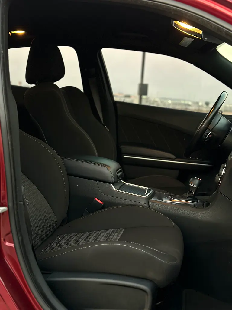 GT || V6 || NOT FLOODED || FINANCE OPTION AVAILABLE - Image 9