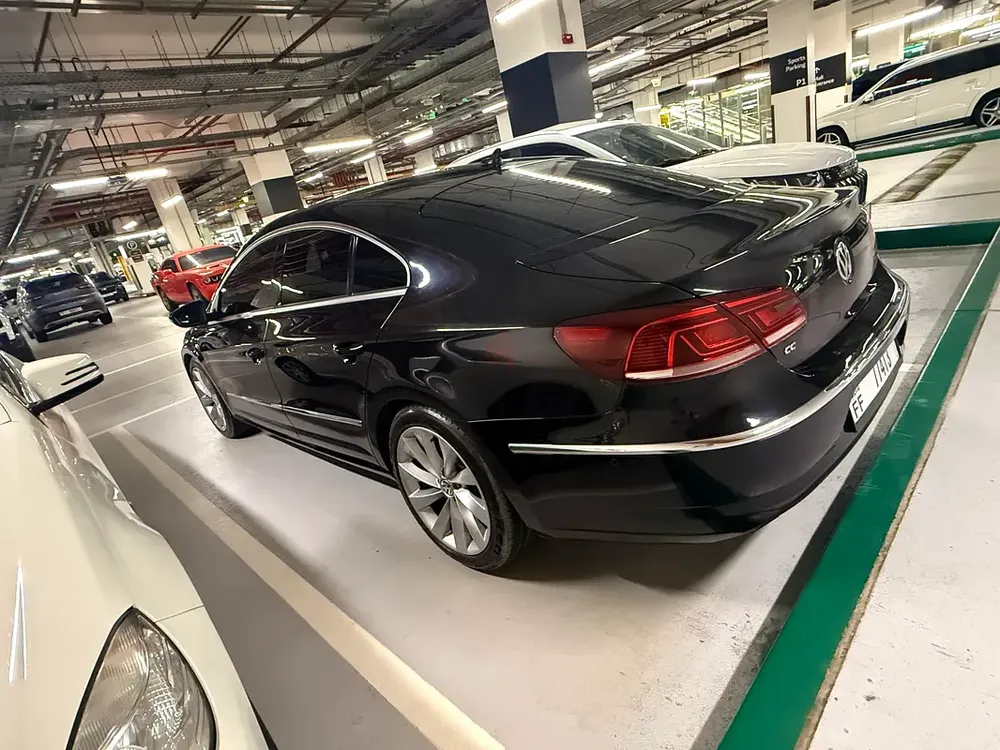 Volkswagen CC Sport 2015 - GCC Specs - Excellent Condition - Image 4