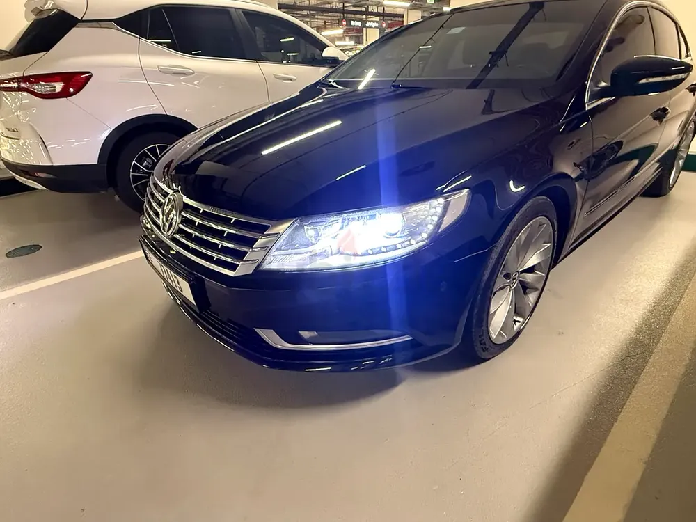 Volkswagen CC Sport 2015 - GCC Specs - Excellent Condition - Image 6