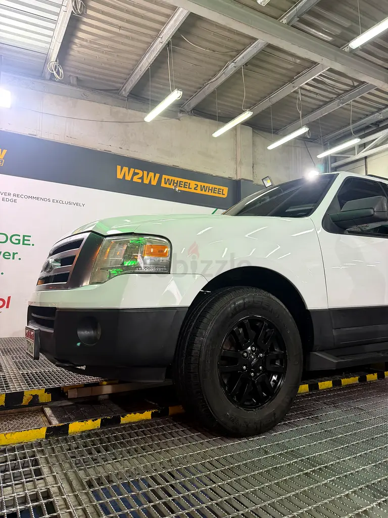 Ford Expedition XL 2014 GCC Specs - Well Maintained - Image 5