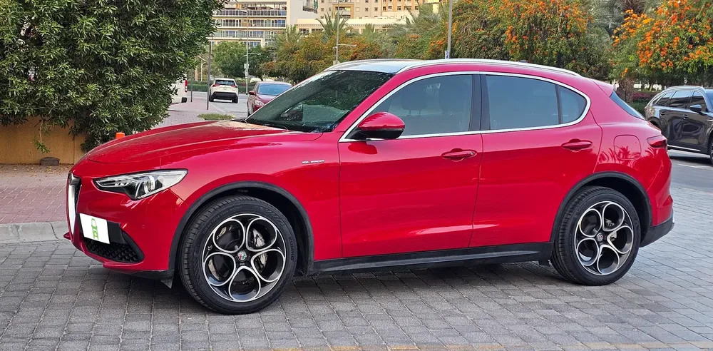ALFA ROMEO STELVIO SUPER # 2020 GCC # AGENCY MAINTAINED # UNDER WARRANTY # SERVICE CONTRACT - Image 5
