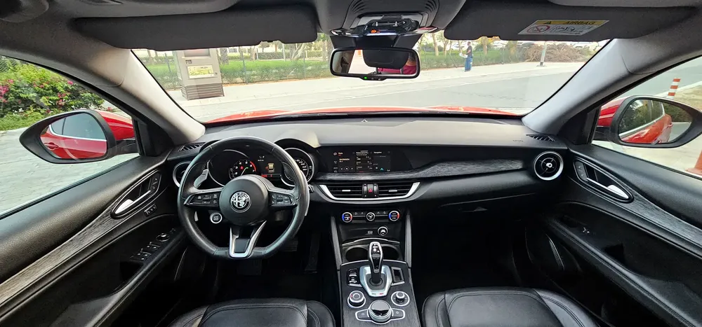 ALFA ROMEO STELVIO SUPER # 2020 GCC # AGENCY MAINTAINED # UNDER WARRANTY # SERVICE CONTRACT - Image 8