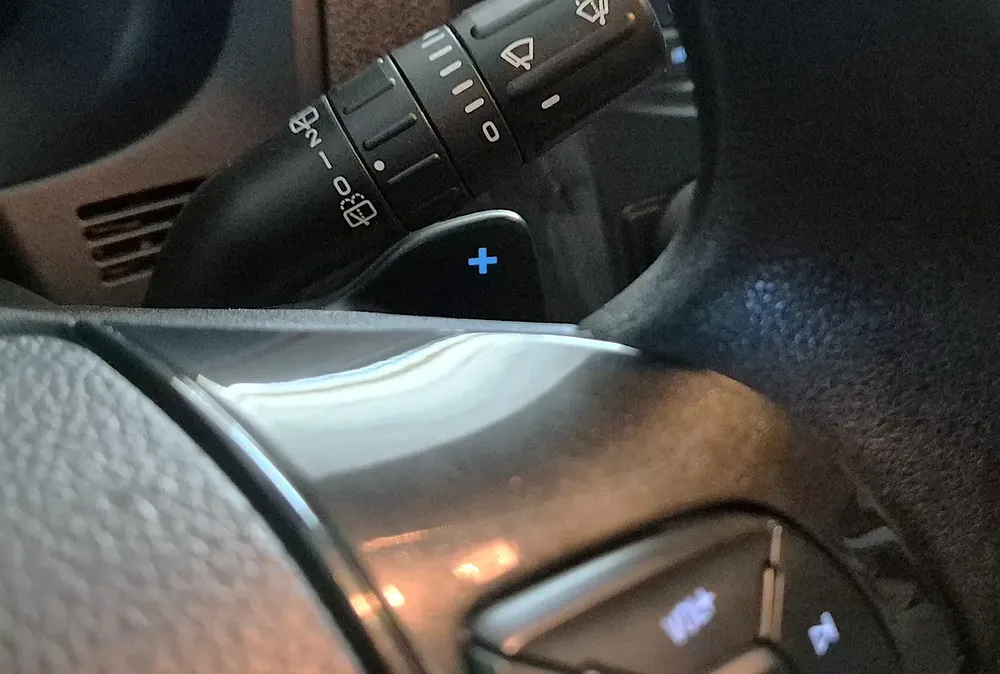 AGENCY MAINTAINED FORD EXPLORER V6 4WD GCC !!! - Image 15