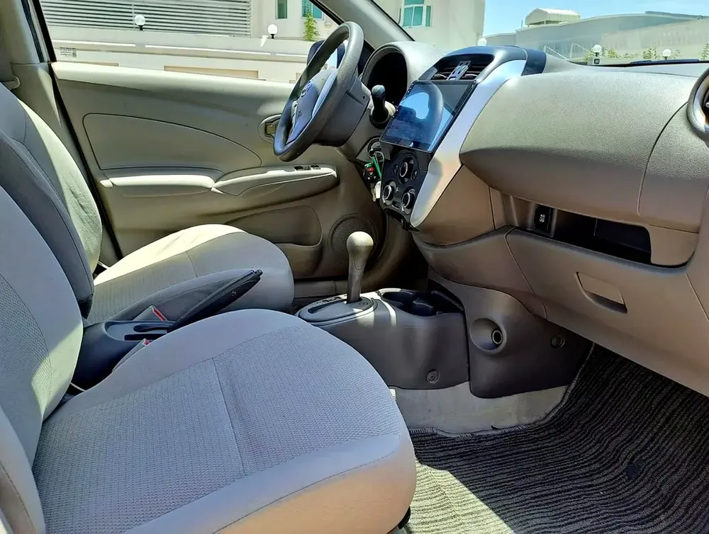 490-Monthly l GCC l Camera | GPS l Accident Free - Image 10