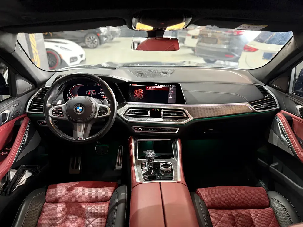 2023 BMW X6 xDrive40i M Sport Kit- GCC Specs Service Contract and Warranty till 100K/2028 AGMC - Image 8