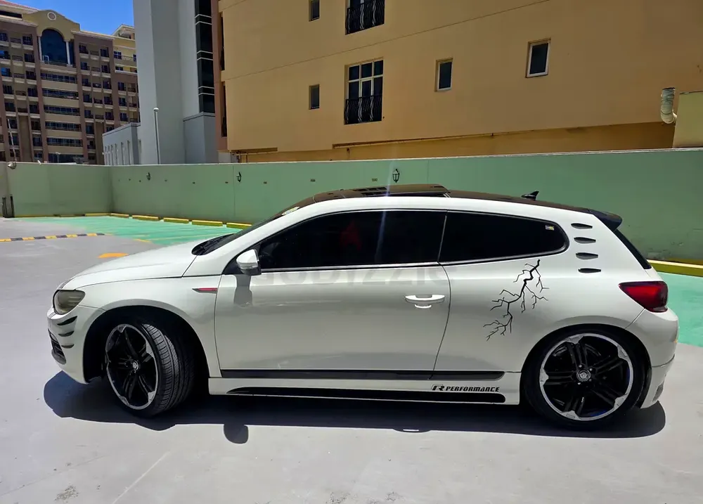 Volkswagen Scirocco Sport 2011 | GCC Specs | Well Maintained - Image 10