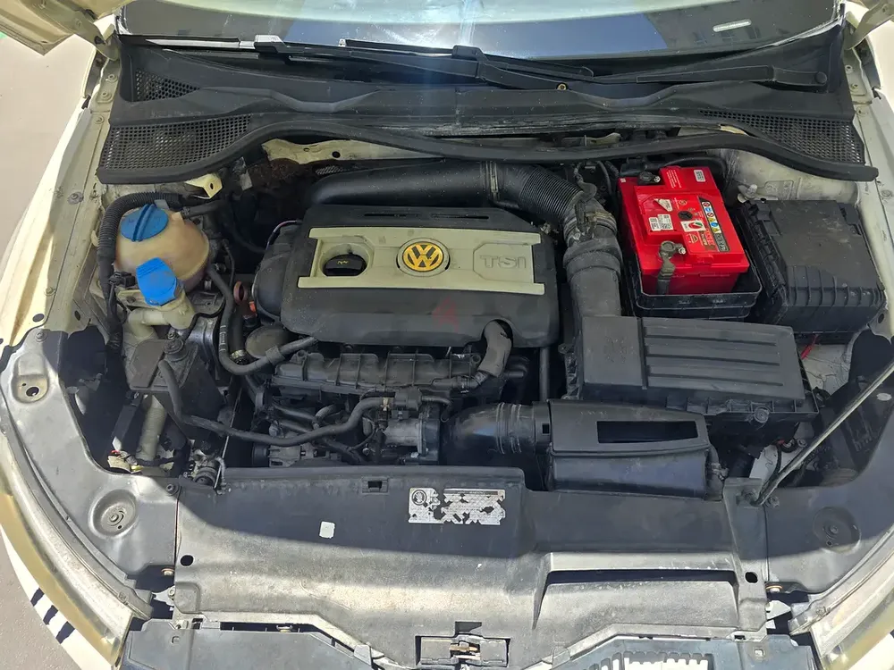 Volkswagen Scirocco Sport 2011 | GCC Specs | Well Maintained - Image 14