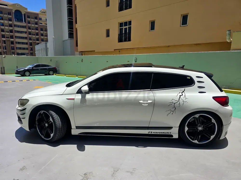 Volkswagen Scirocco Sport 2011 | GCC Specs | Well Maintained - Image 19