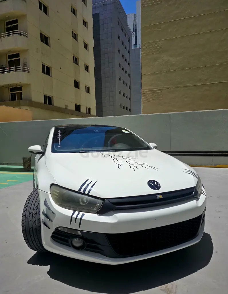 Volkswagen Scirocco Sport 2011 | GCC Specs | Well Maintained - Image 4