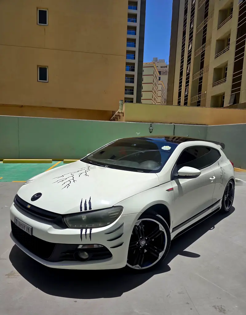 Volkswagen Scirocco Sport 2011 | GCC Specs | Well Maintained - Image 5