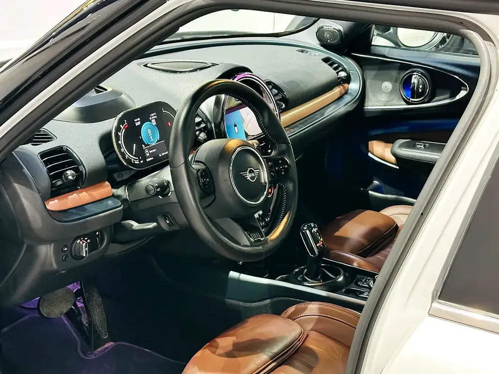 MINI COOPER S CLUBMAN 1 OF 19/69 FINAL EDITION 2024 MODEL YEAR WITH ONE YEAR WARRANTY - Image 10