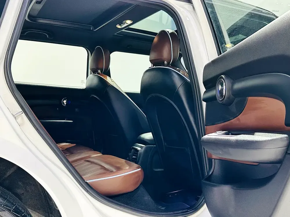 MINI COOPER S CLUBMAN 1 OF 19/69 FINAL EDITION 2024 MODEL YEAR WITH ONE YEAR WARRANTY - Image 14
