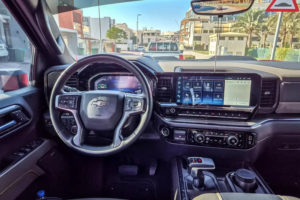 AED 3024/month | 2023 Chevrolet Silverado ZR2 | GCC Specs | Ref#419047 - Image 10