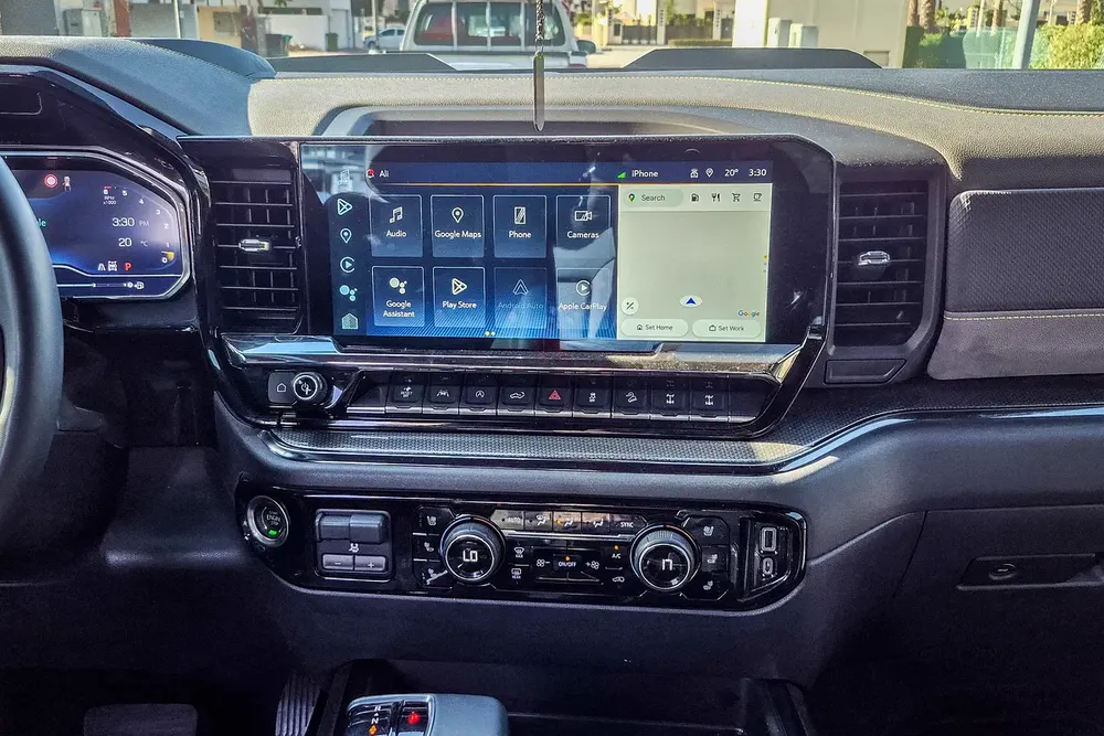AED 3024/month | 2023 Chevrolet Silverado ZR2 | GCC Specs | Ref#419047 - Image 15