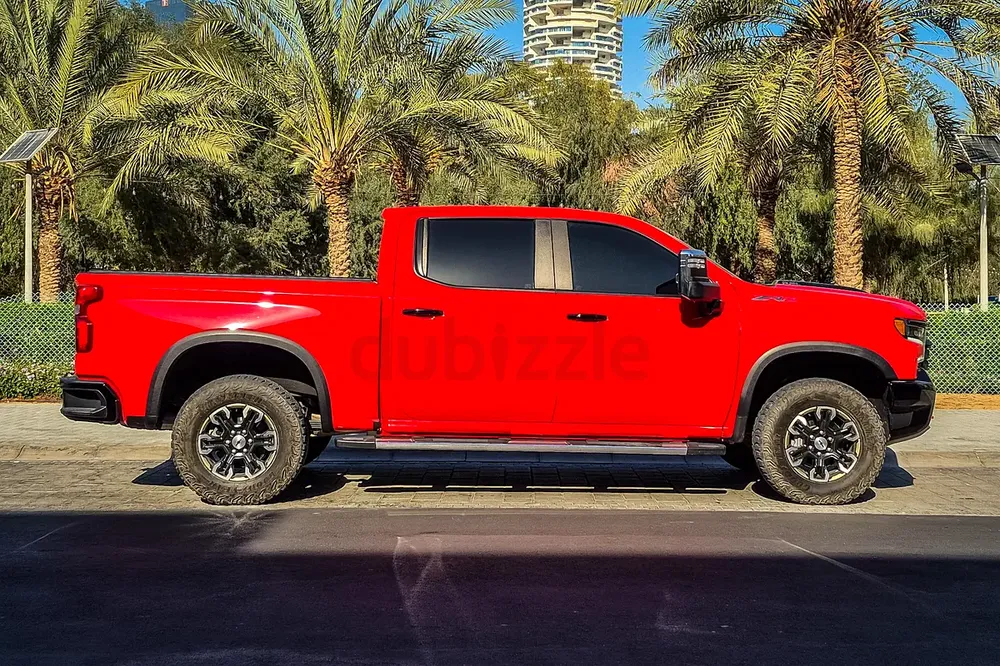 AED 3024/month | 2023 Chevrolet Silverado ZR2 | GCC Specs | Ref#419047 - Image 4