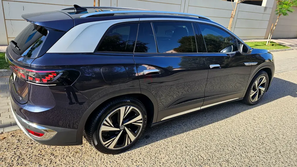 Volkswagen ID.6 Pro 2021 - 7 seater Electric SUV under Warranty and srv. Contract - Image 5