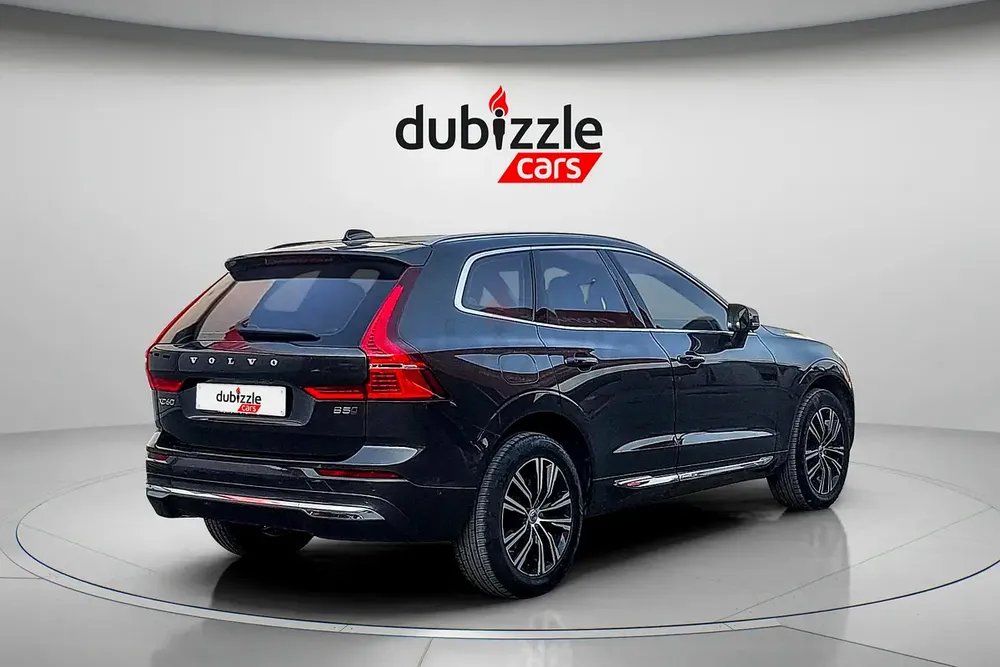 AED 2128/month | 2022 Volvo XC60 T5 R Design Plus | GCC Specs | Ref#453837 - Image 6