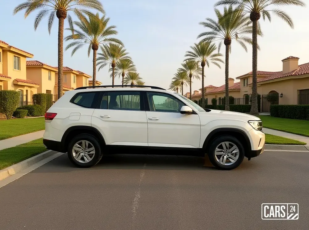 AED 1,266/month | 0 Downpayment | Free 1 Year Warranty | Service History | VOLKSWAGEN TERAMONT 2023 - Image 5