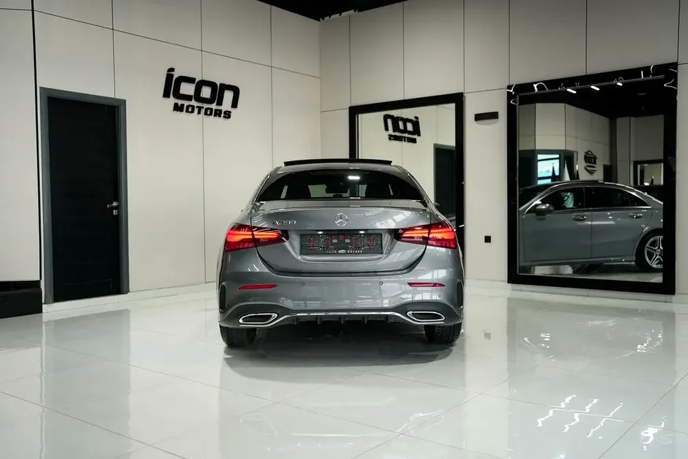 2025 Mercedes-Benz A-Class A 200 AMG Premium Plus - GCC Specs - Image 15
