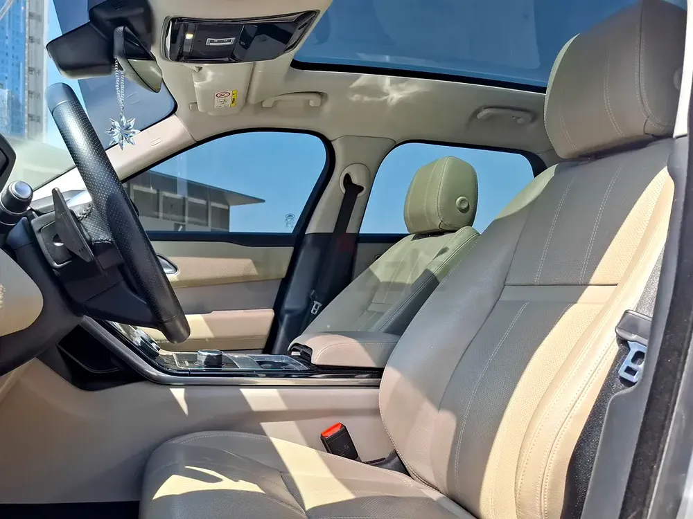 AED 1748/month | 2020 Land Rover Range Rover Velar P250 S | GCC Specs | Ref#431831 - Image 11