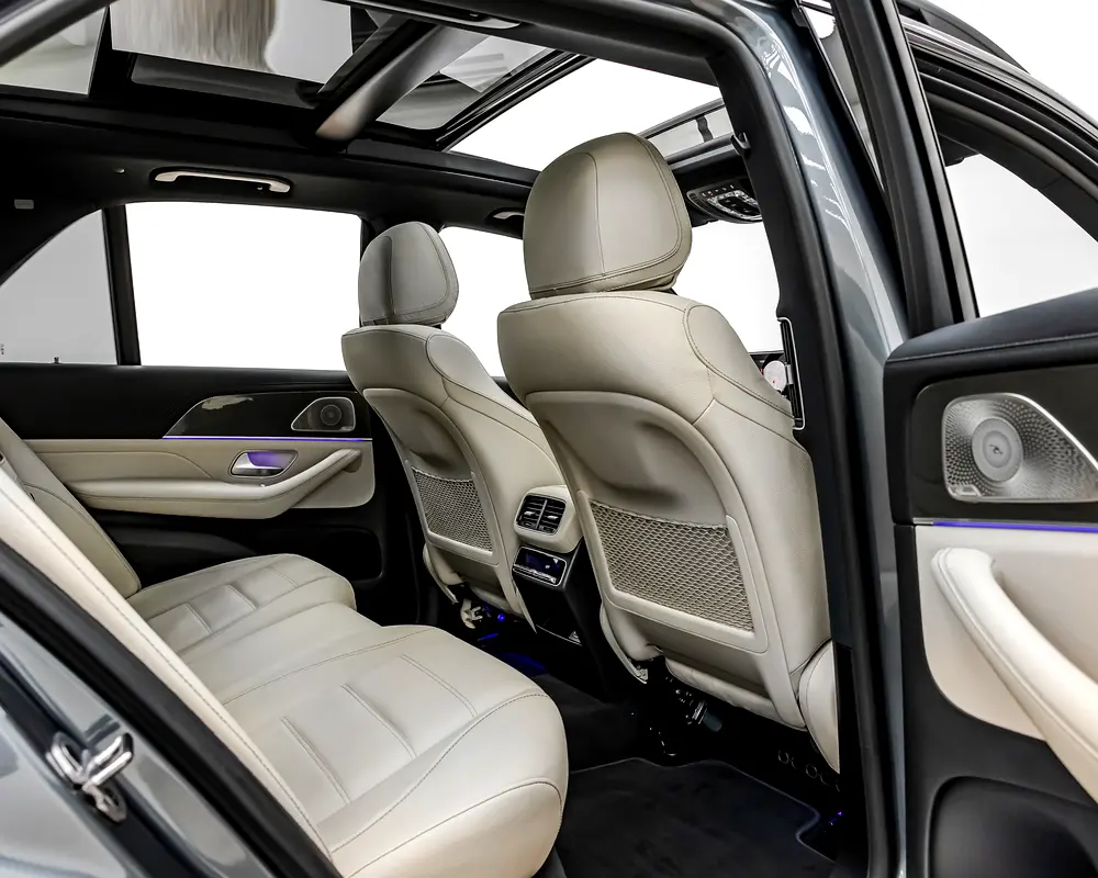 MERCEDES GLE450 - AMG KIT - 2022 - GCC - GARGASH WARRANTY AND SERVICE CONTRACT - EXCELLENT CONDITION - Image 4