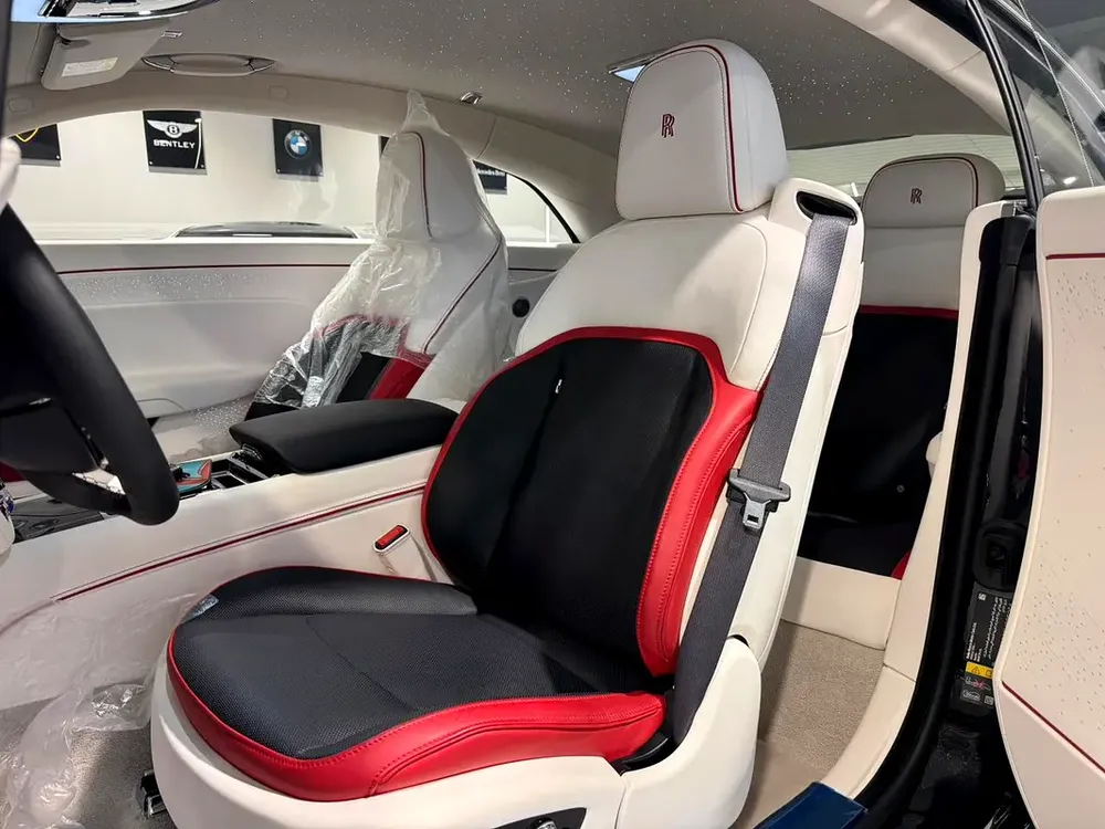 Rolls-Royce Spectre | 2024 | GCC I under agency warranty I Ultra Luxury Electric Coupe - Image 8