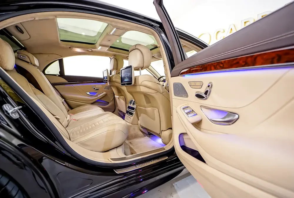 AED 1632 PM | MERCEDES S500 AMG 2014 | 4 BUTTON | WELL MAINTAINED | 1 YEAR WARRANTY | GCC - Image 19