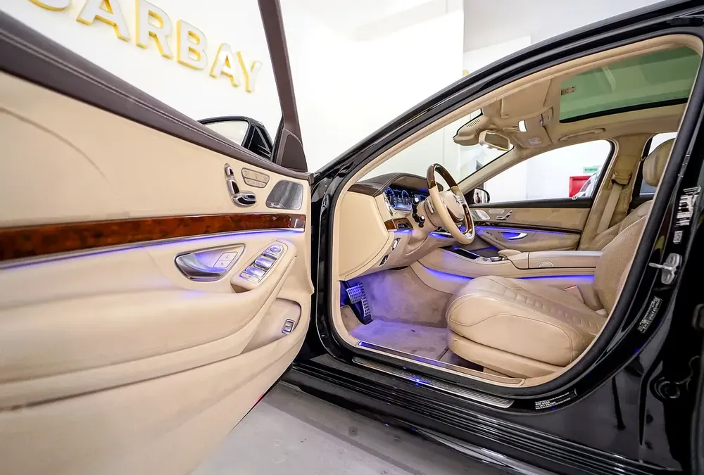 AED 1632 PM | MERCEDES S500 AMG 2014 | 4 BUTTON | WELL MAINTAINED | 1 YEAR WARRANTY | GCC - Image 9